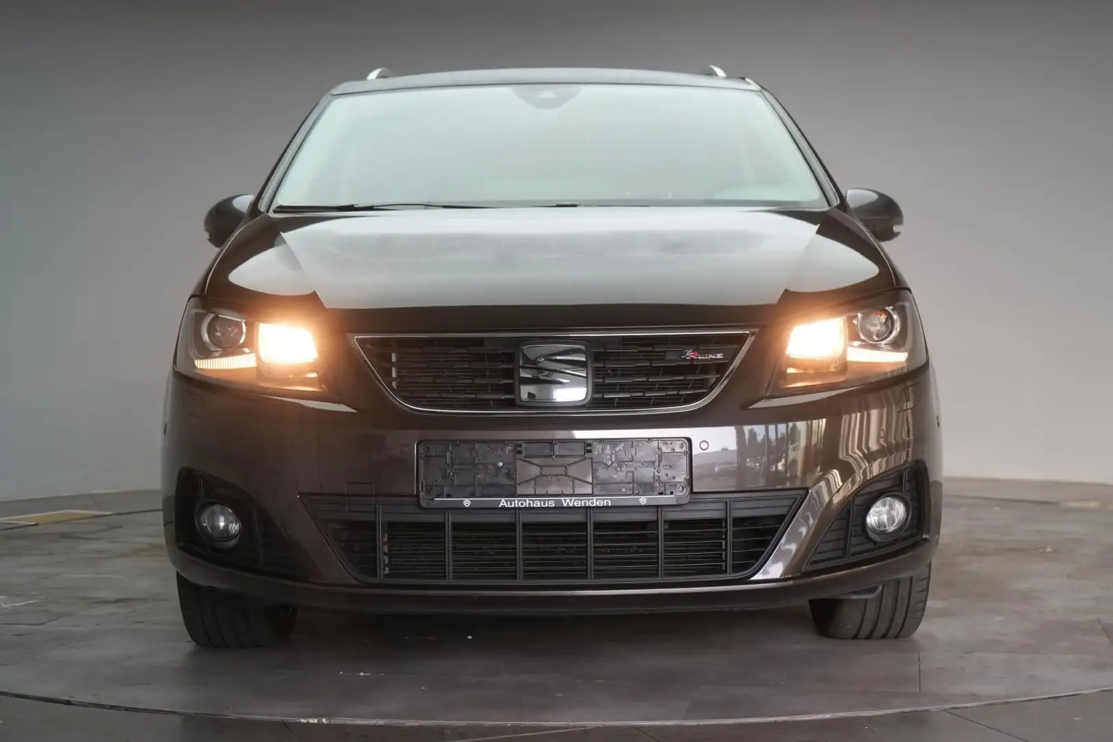 SEAT Alhambra 2.0 TDI S&S DSG FR-LINE Navi/ACC/Kamera Schwarz - 2