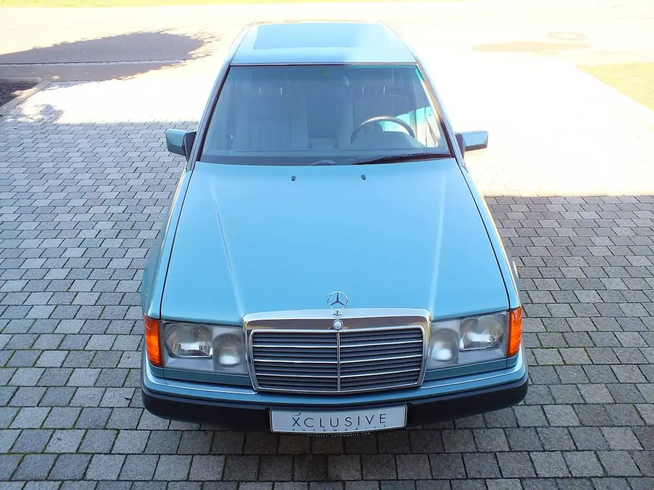 Mercedes-Benz Baureihe 124 250 D turbo - beryll - sehr gepflegter Zustand - lückenlose Historie, foto 2