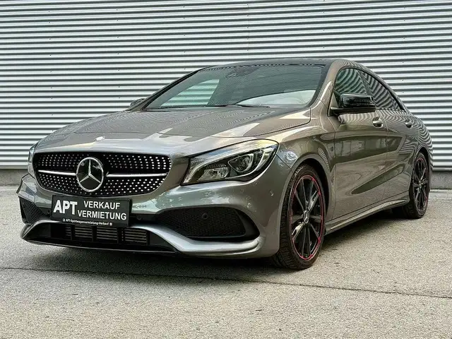 Mercedes-Benz CLA 220 d 4MATIC AMG