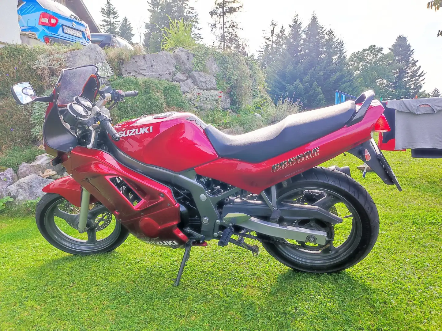 Suzuki GS 500 Red - 1