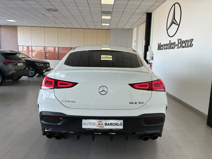 Mercedes-Benz GLE 2023, foto 12