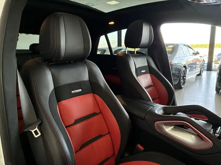 Mercedes-Benz GLE 2023, foto 32