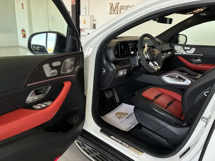 Mercedes-Benz GLE 2023, foto 18