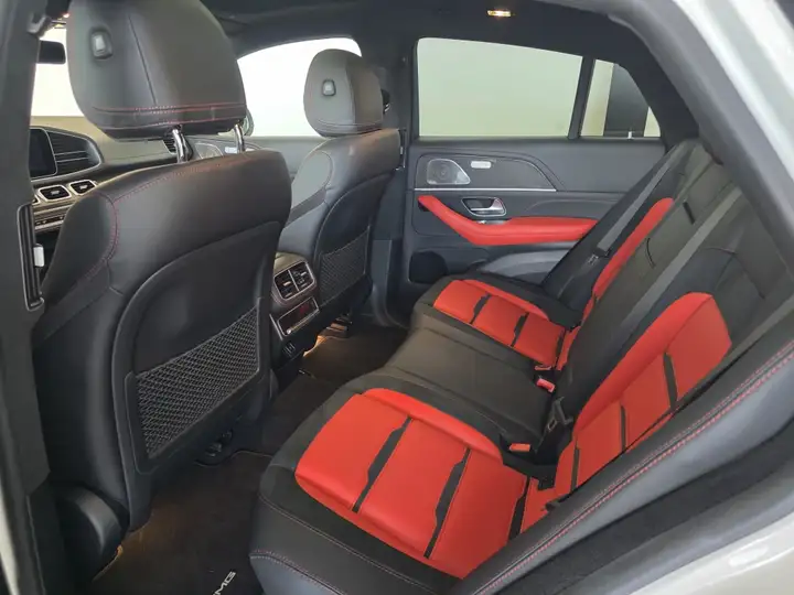 Mercedes-Benz GLE 2023, foto 36