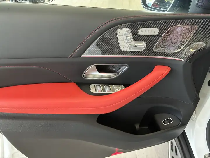 Mercedes-Benz GLE 2023, foto 19