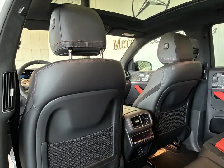 Mercedes-Benz GLE 2023, foto 28