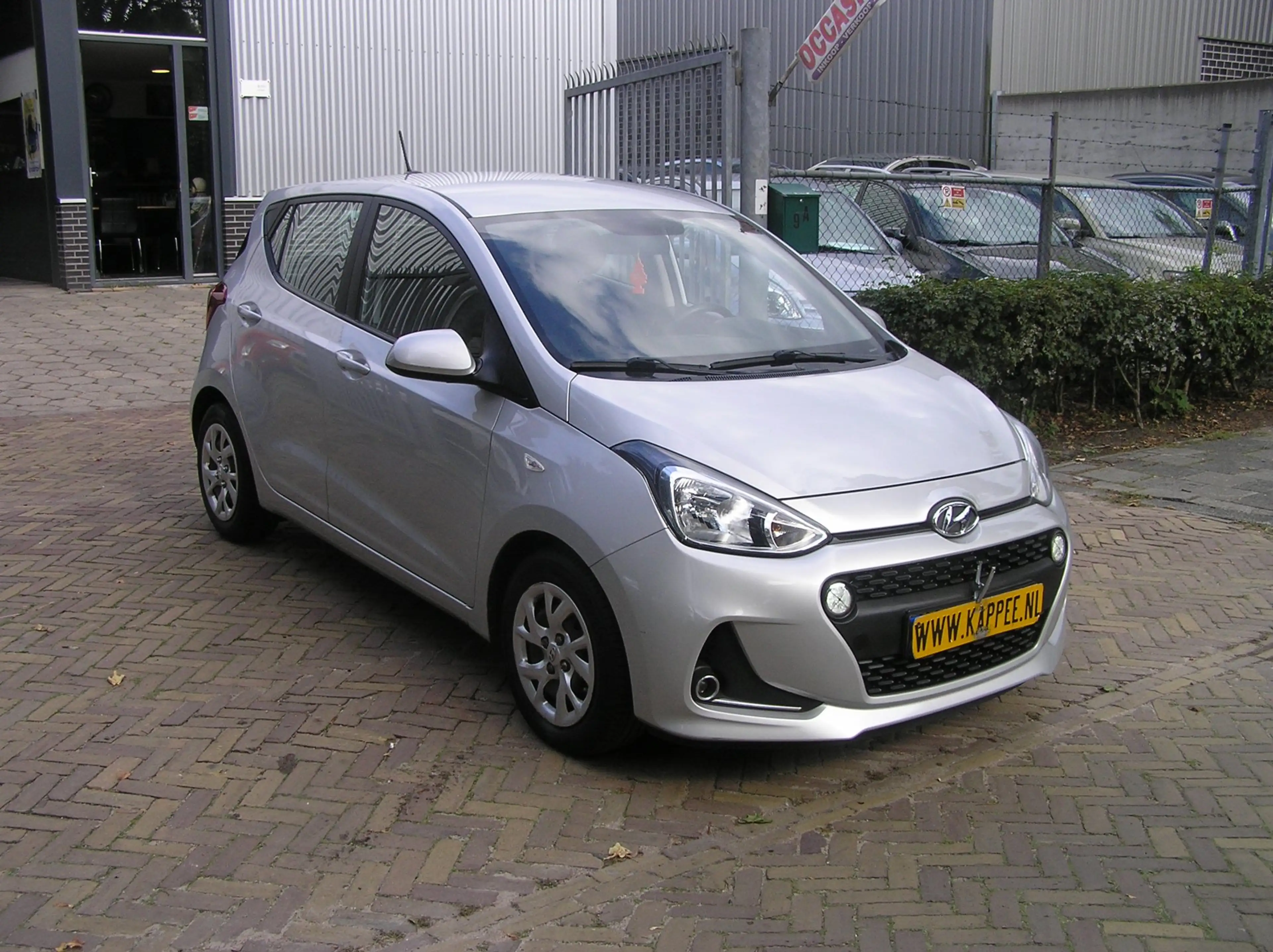 Hyundai i10 1.0i Comfort 101 d km nap airco nieuwe apk — photo 3
