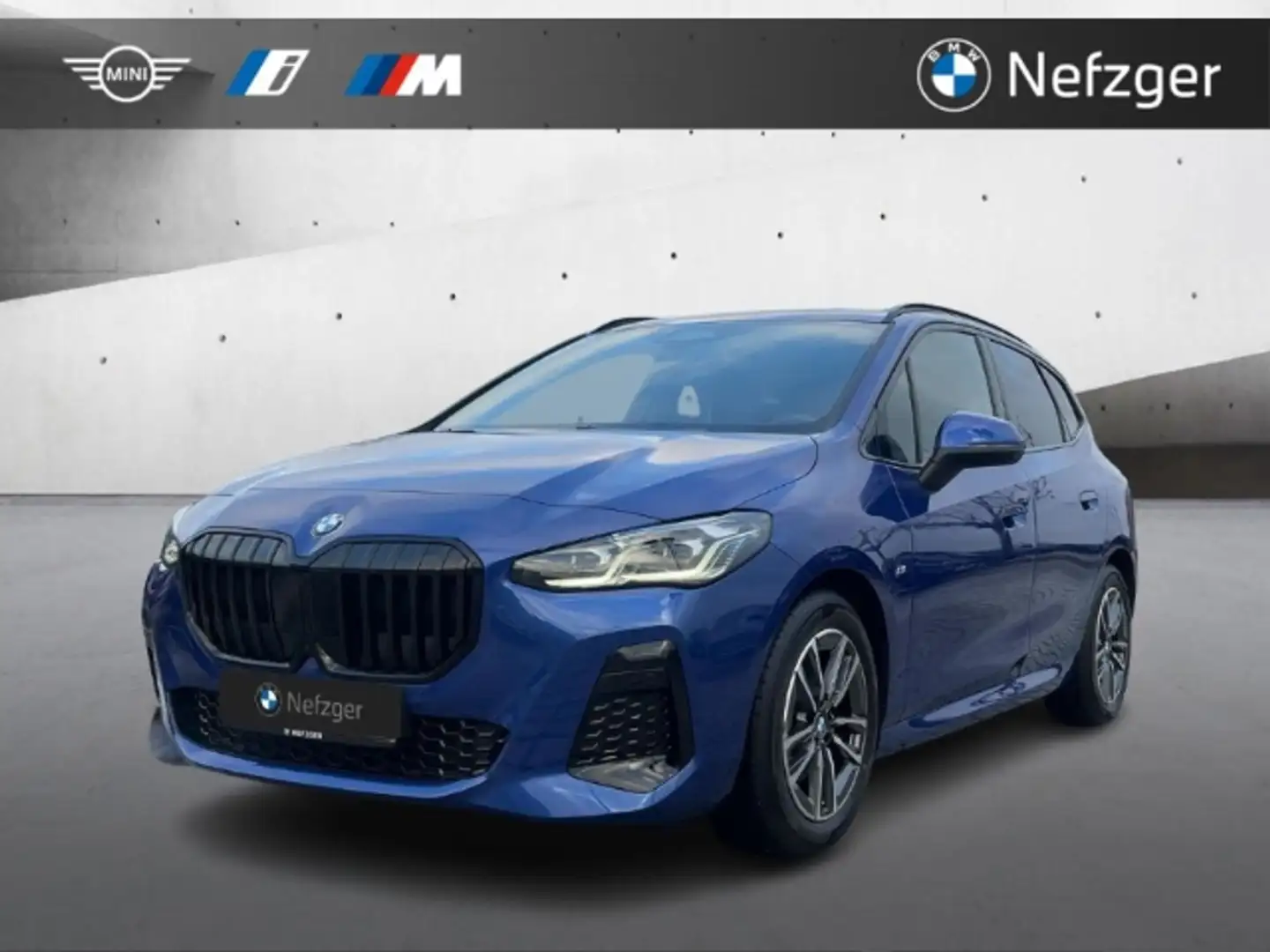 BMW 220 Active Tourer i M Sport HUD Pano Harm/K. AHK Blau - 1