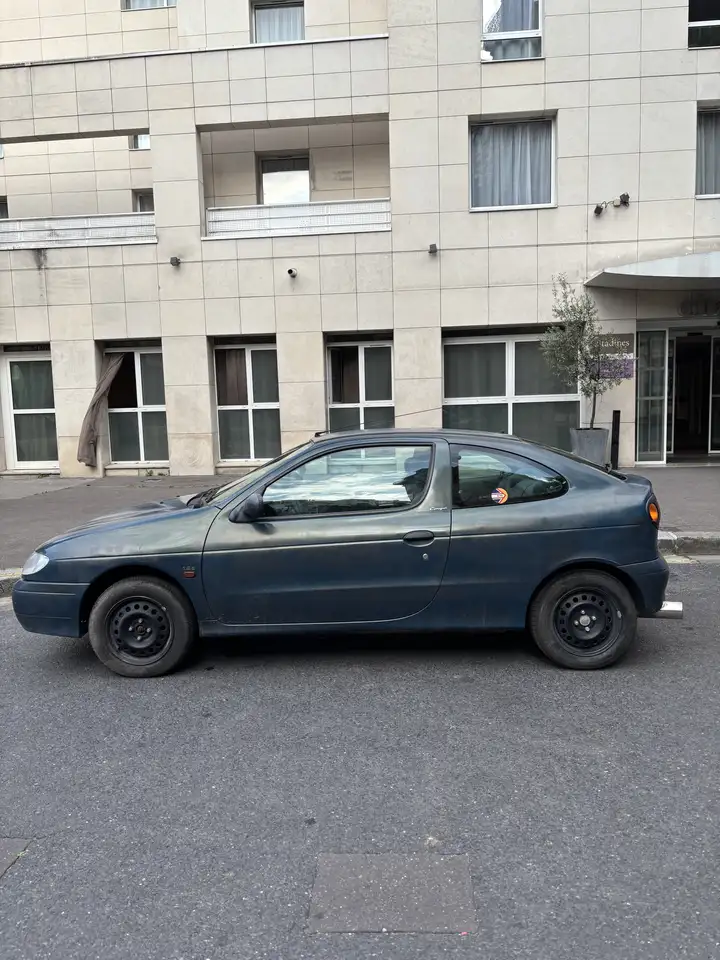 Renault Megane Mégane Coupé 1.6ie, foto 1