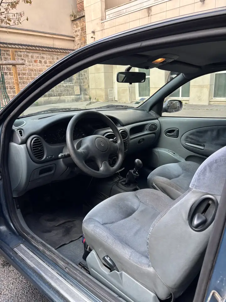 Renault Megane Mégane Coupé 1.6ie, foto 10
