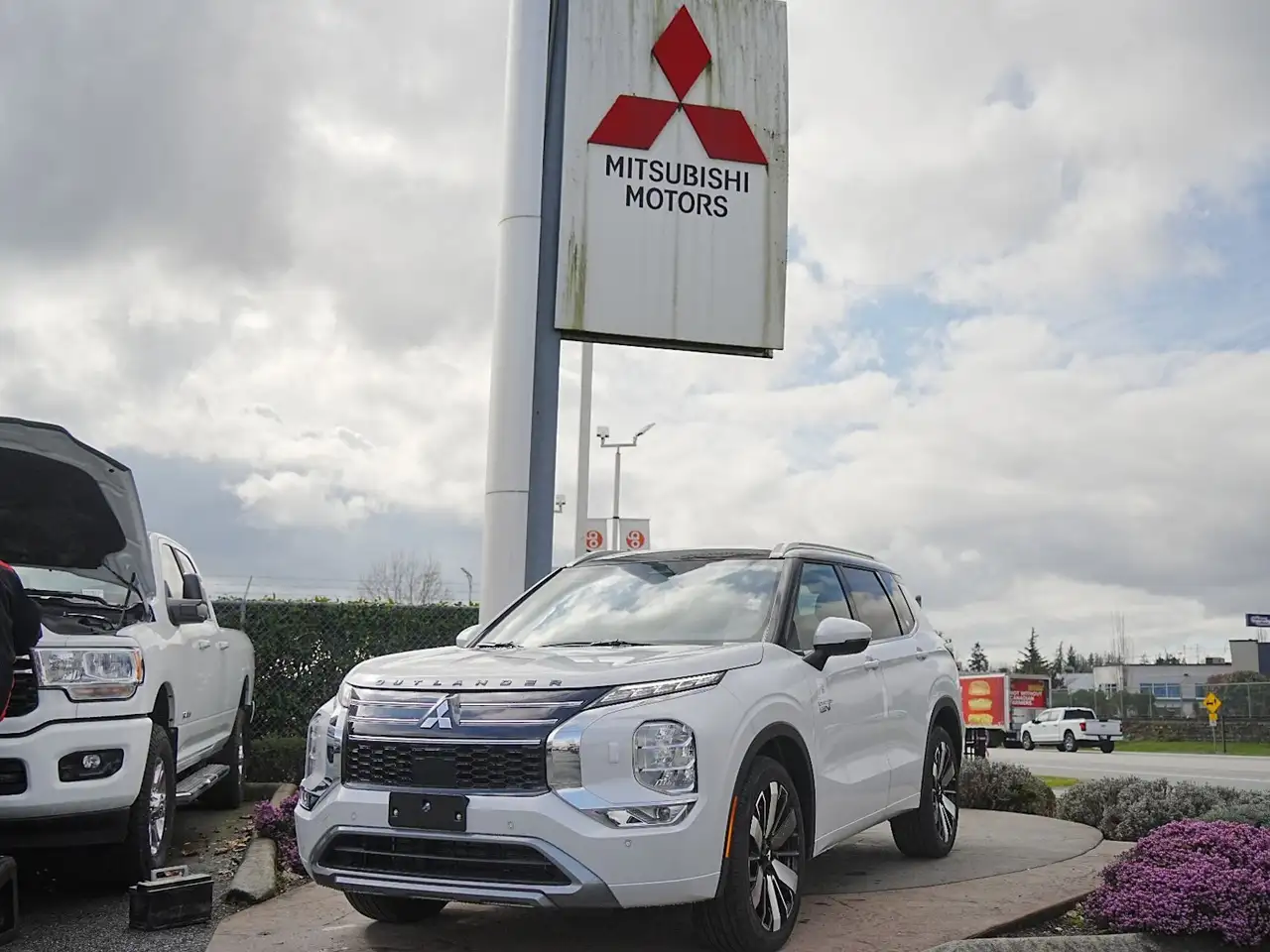 2026 Mitsubishi Outlander