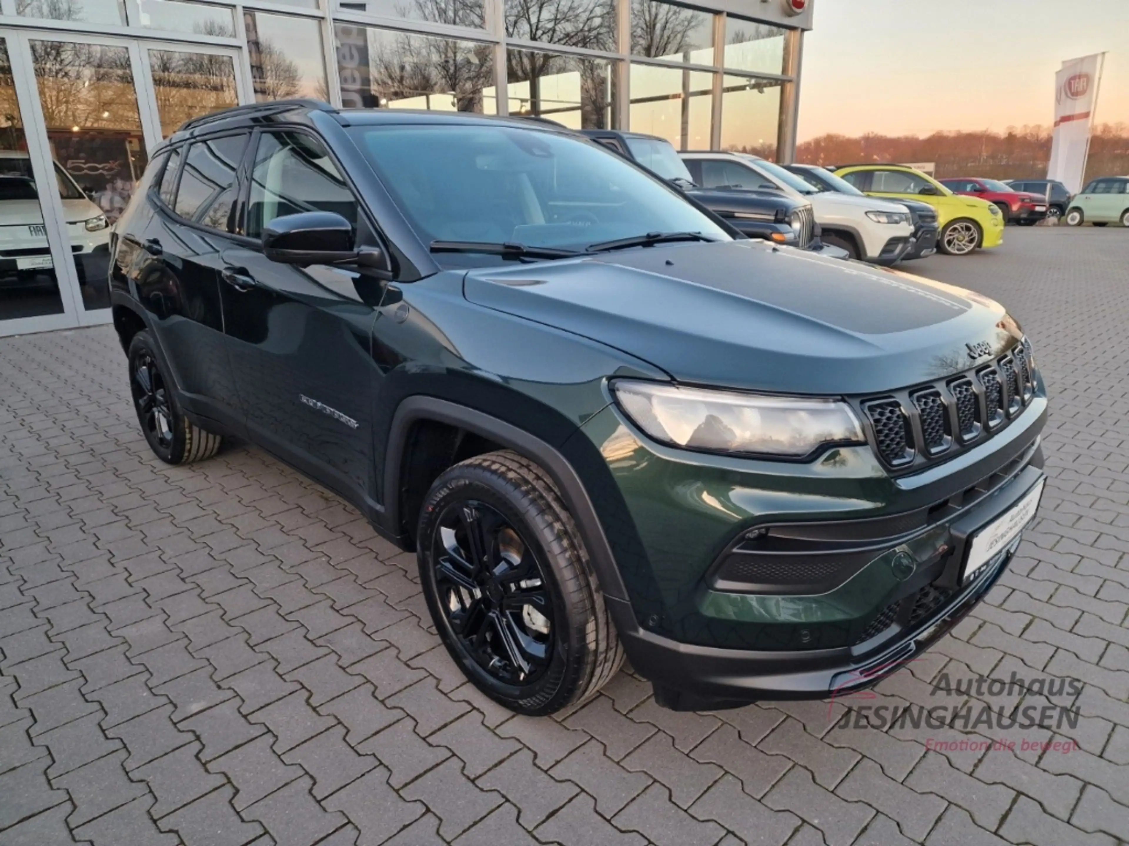 Jeep Compass e-Hybrid North Star Prem. Sounds. PANO CarPlay LED — photo 8