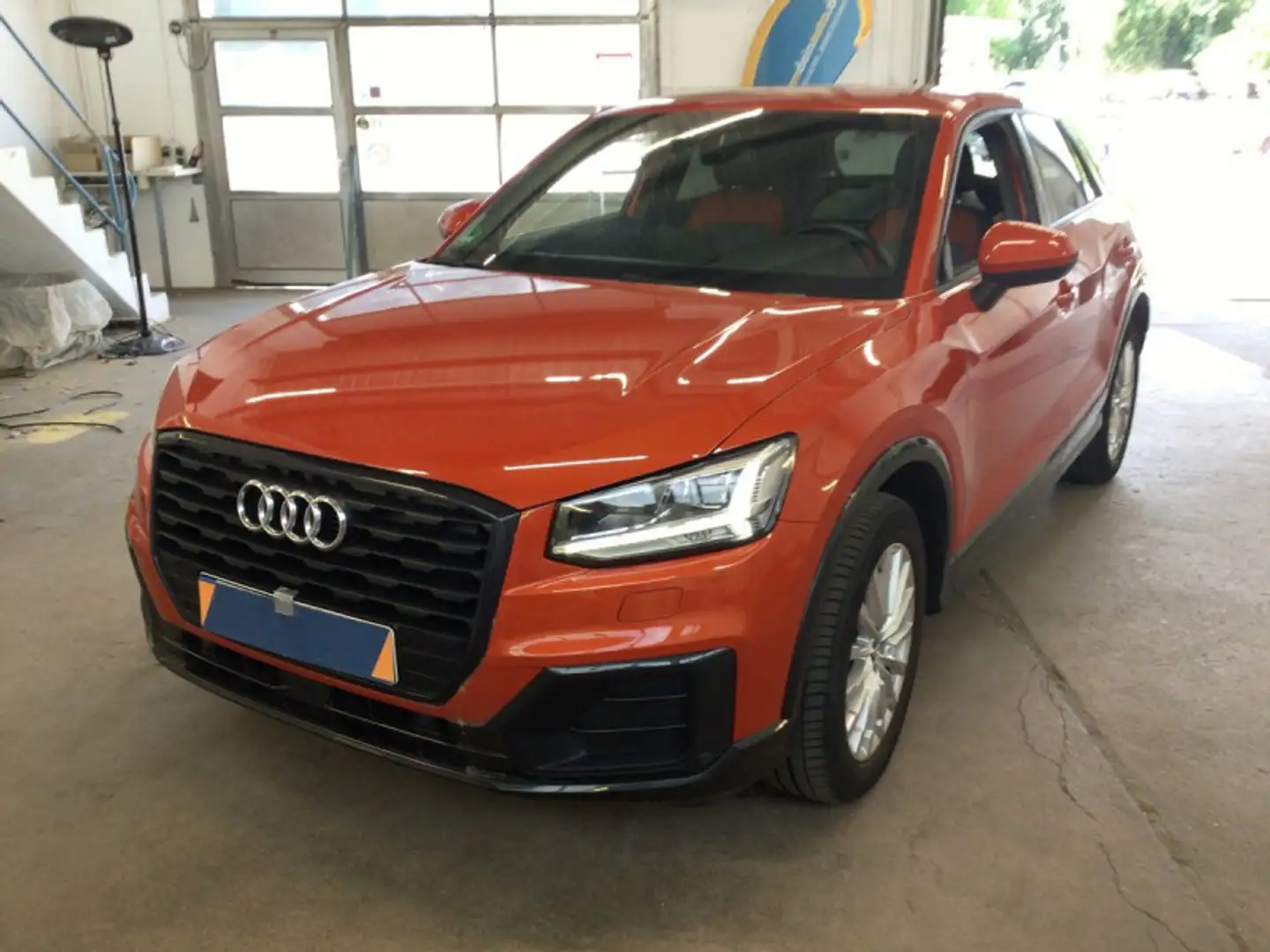 Audi Q2 1.0 TFSI 116CH DESIGN Arancione - 1