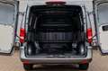 Mercedes-Benz Vito eVito L2 66 kWh | Parkeerpakket | 3-Persoons Grijs - thumbnail 10