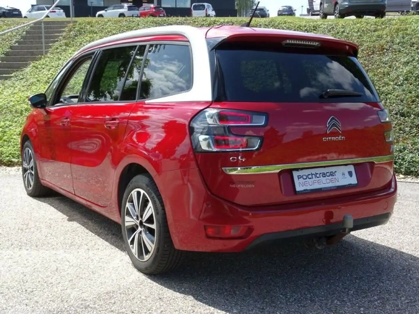 Citroen Grand C4 Picasso BHDI 150 EAT6 Shine, 7 Sitze Rot - 2