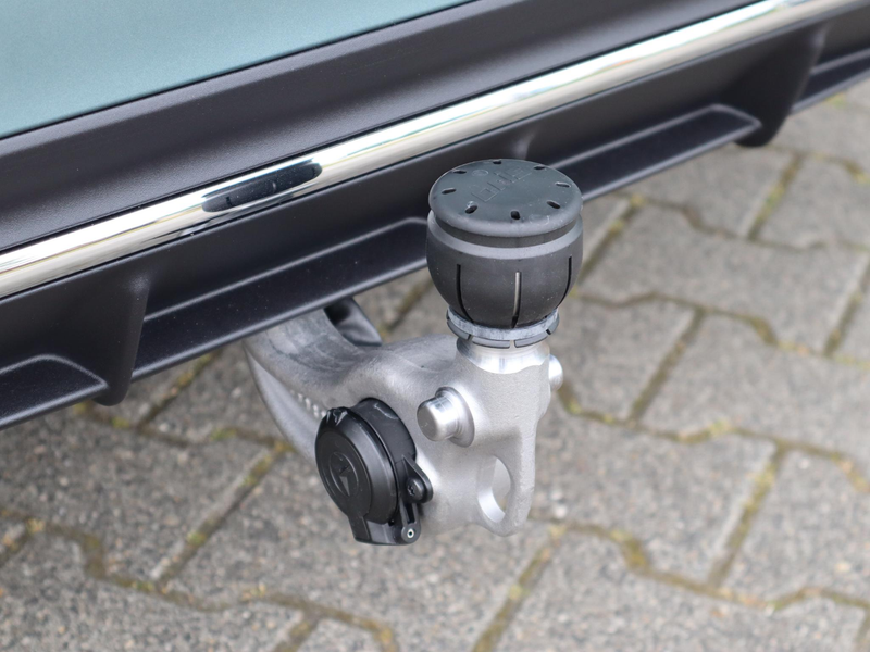 Mercedes-Benz E 300 Estate e Sport Edition — photo 11