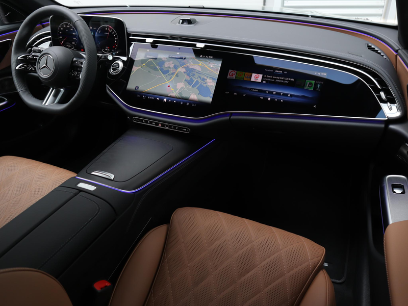 Mercedes-Benz E 300 Estate e Sport Edition — photo 3