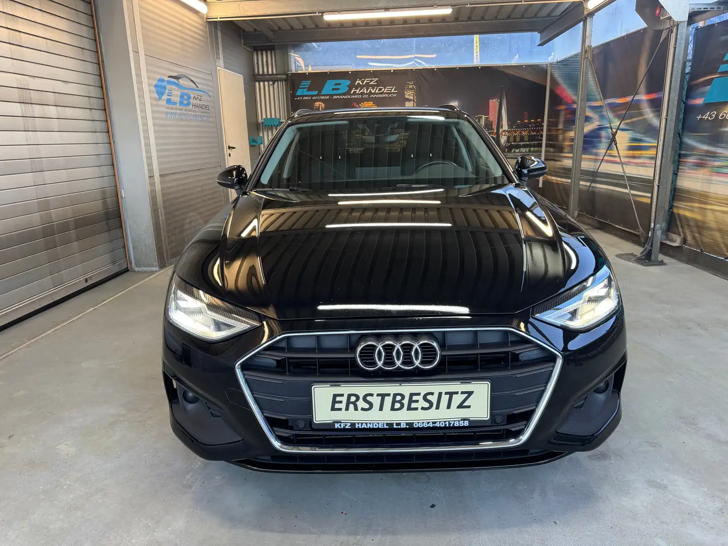 Audi A4 30 TDI basis Schwarz - 2