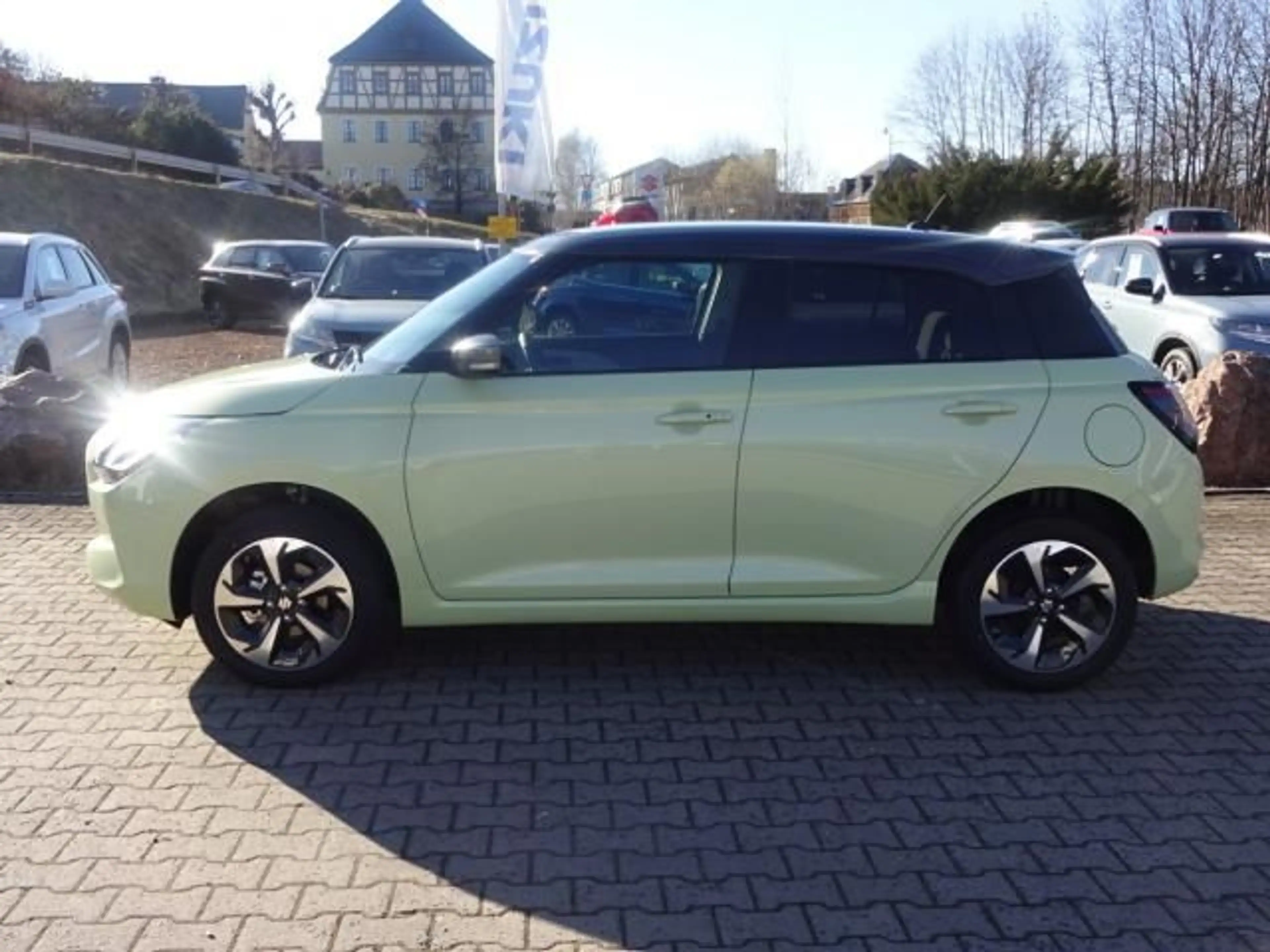 Suzuki Swift SWIFT 1.2 DUALJET ALLGRIP COMFORT+ NAVI SHZ EPH — photo 15