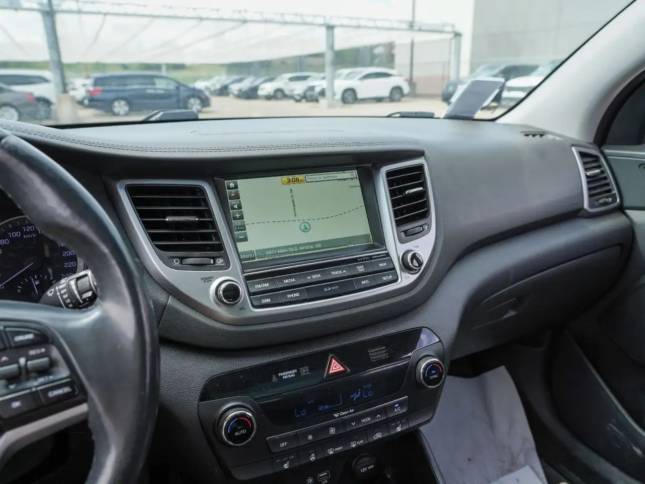 Hyundai TUCSON снимка Hyundai TUCSON