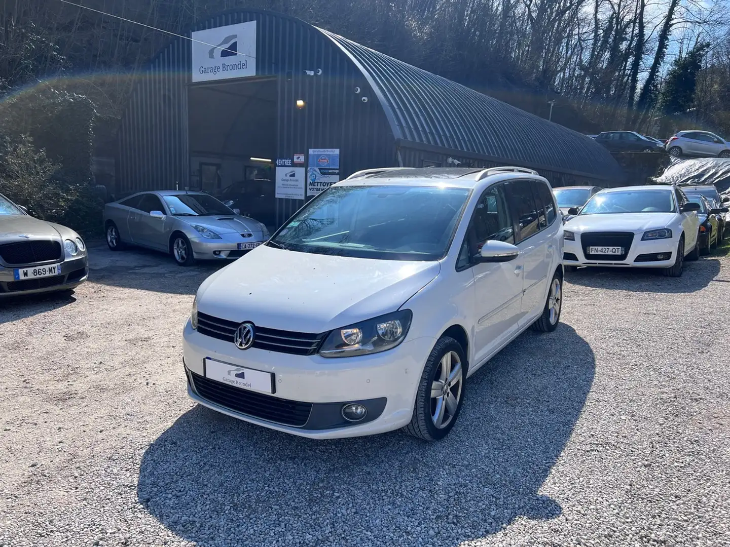 Volkswagen Touran II 1.4 TSi 140cv DSG7 Carat 7 places White - 1