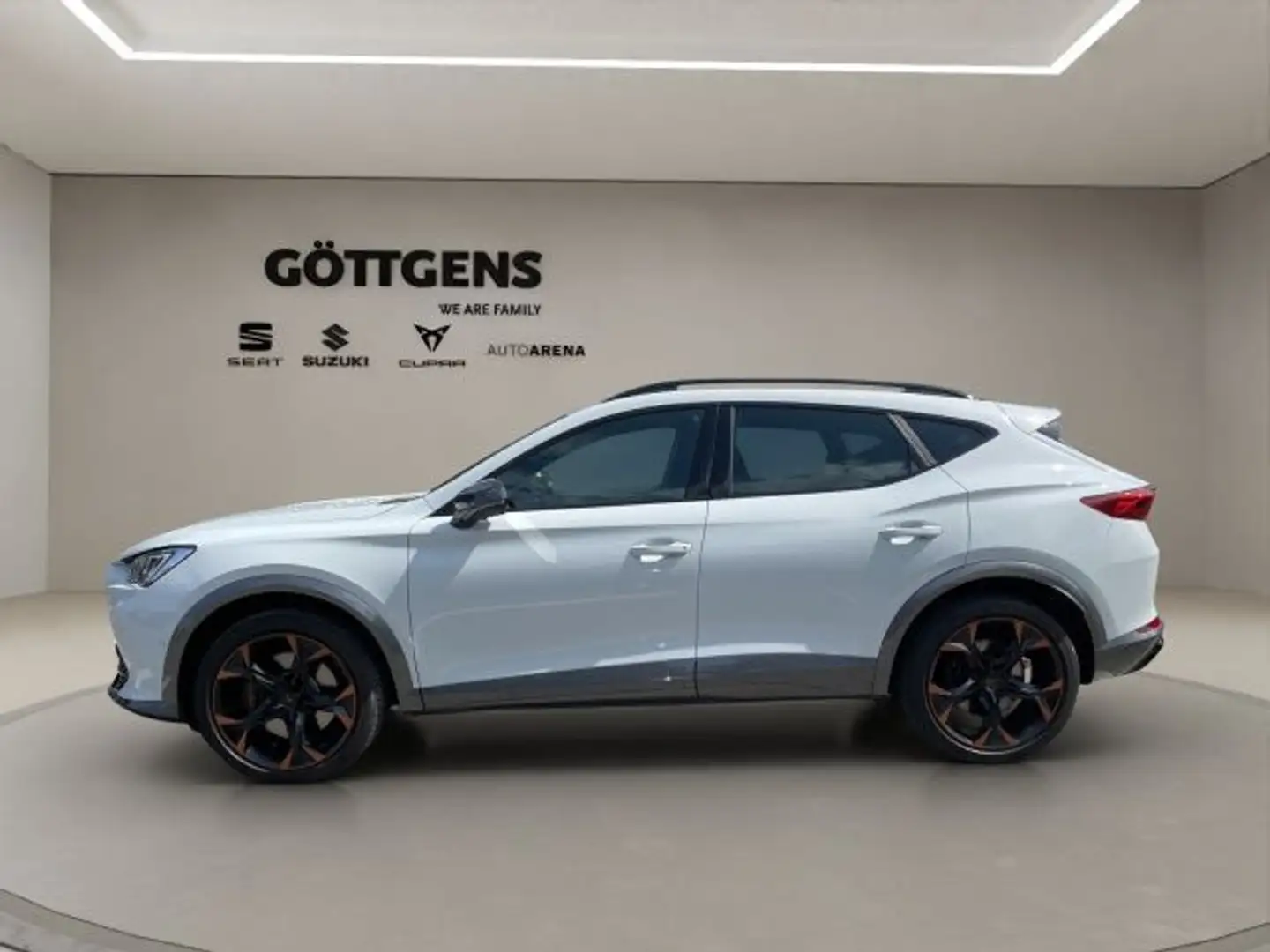 CUPRA Formentor VZ 2.0 TSI 4Drive AHK PANO KAMERA LED 19 Weiß - 2