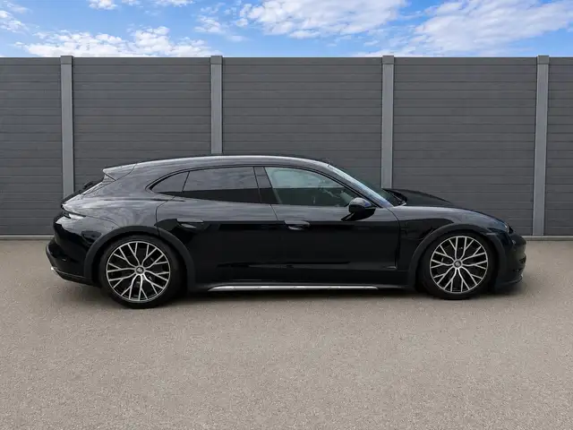 Porsche Taycan 4 Cross Turismo Ansicht 6