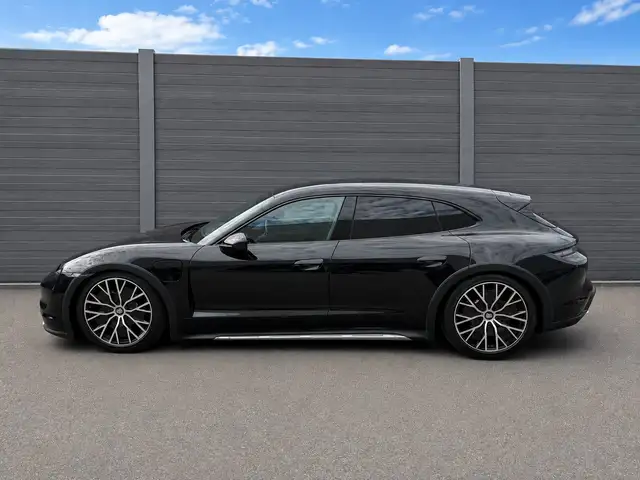 Porsche Taycan 4 Cross Turismo Ansicht 2