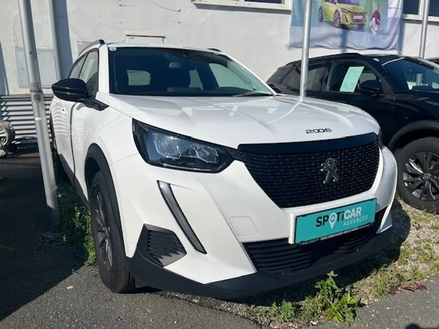 Peugeot 2008 BlueHDi 110 S&S Style 6-Gang-Manuell Weiß - 2