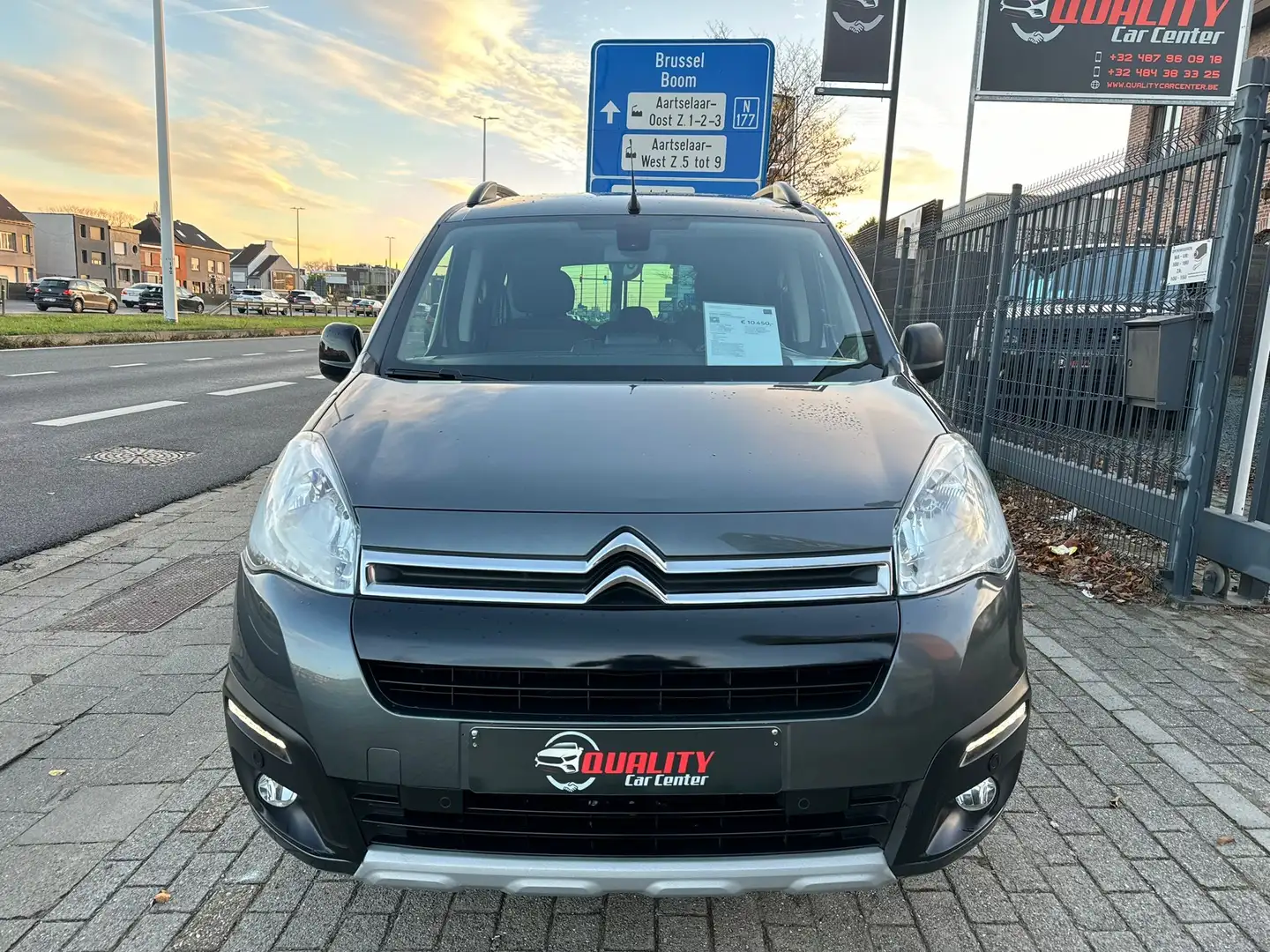 Citroen Berlingo Multispace 1.2 benzine 77000 km garantie Gris - 2