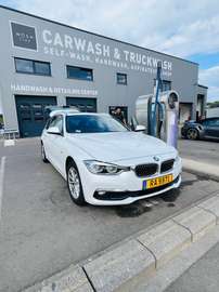 320d Touring Aut. Sport Line