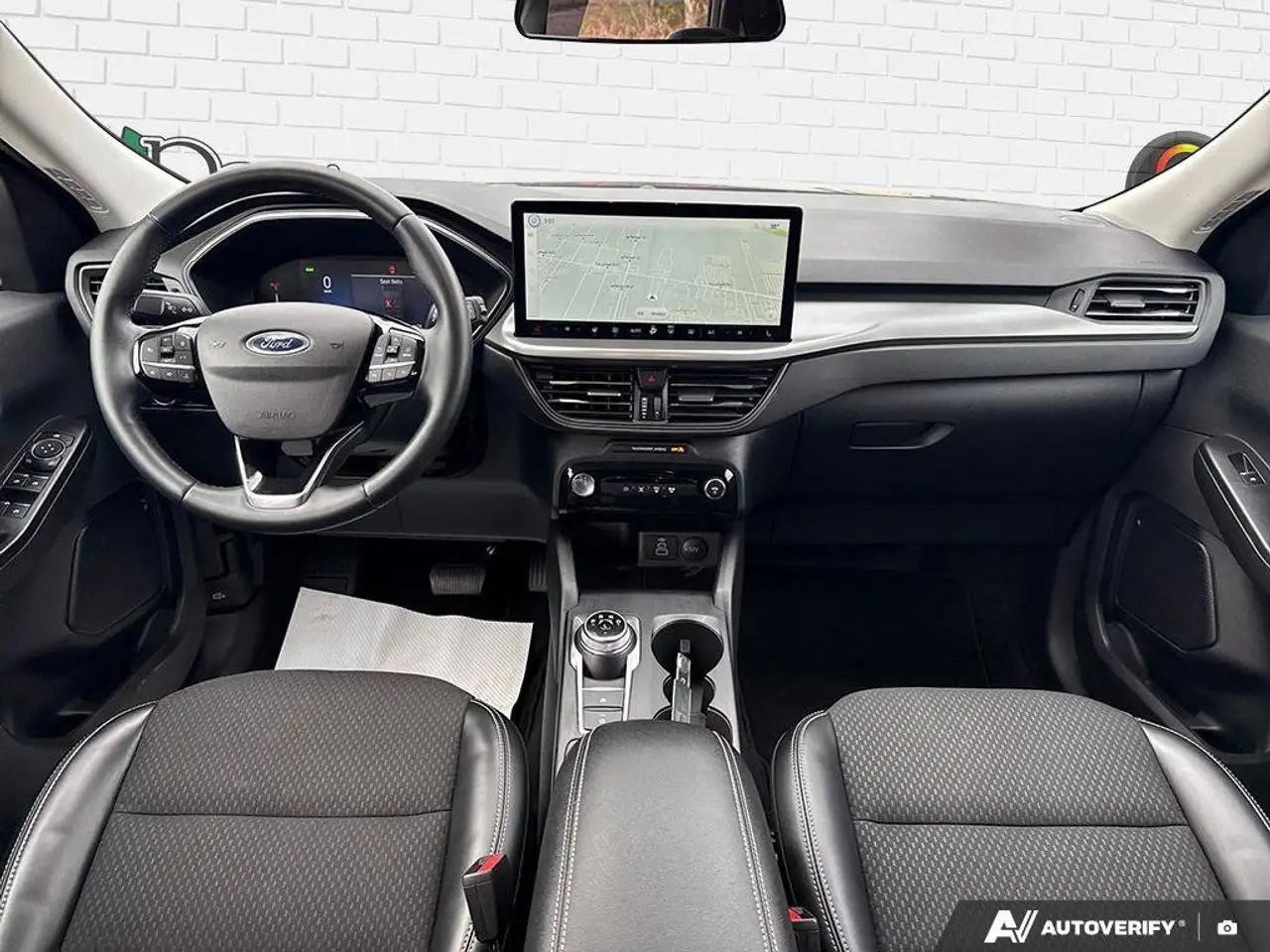 Ford Escape снимка Ford Escape