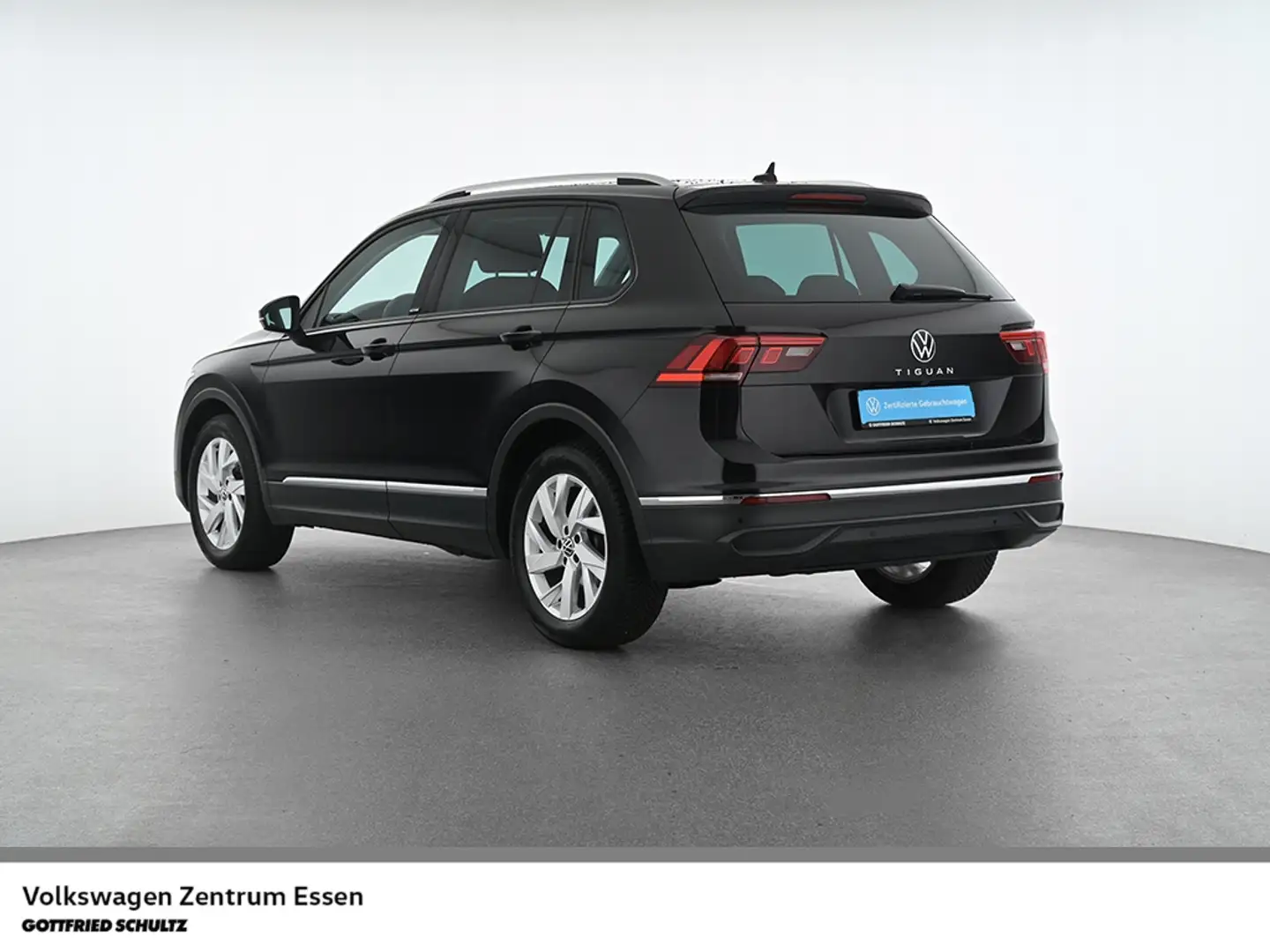 Volkswagen Tiguan Active TSI LED Navi R-Kamera Sitzhzg Schwarz - 2