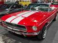 Ford Mustang V8 Cabrio Rojo - thumbnail 1