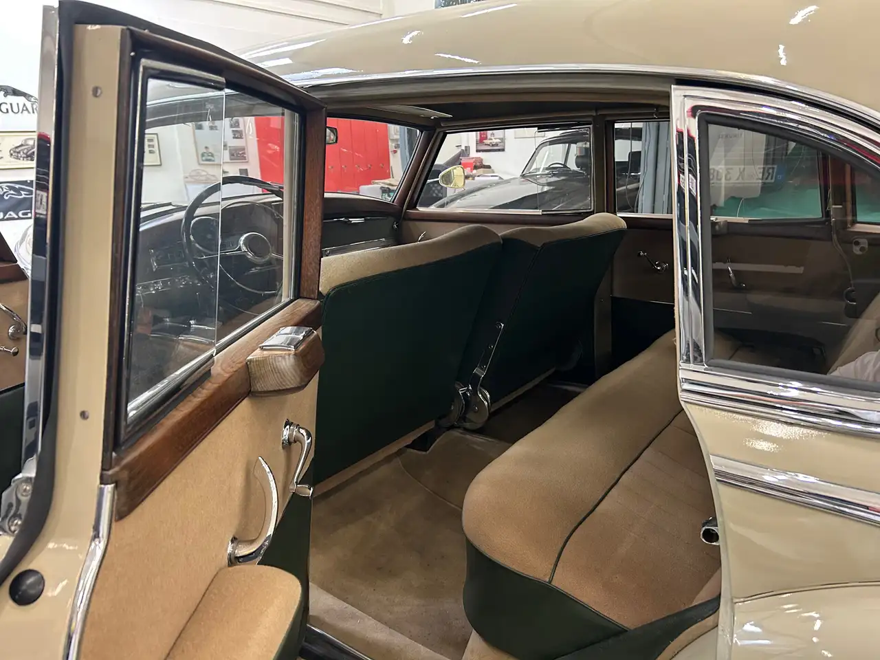Mercedes-Benz 300 "Adenauer", foto 11