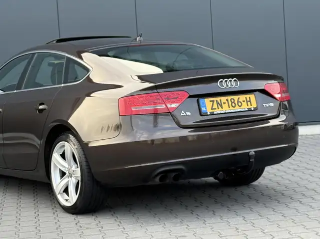 Audi A5 view 13