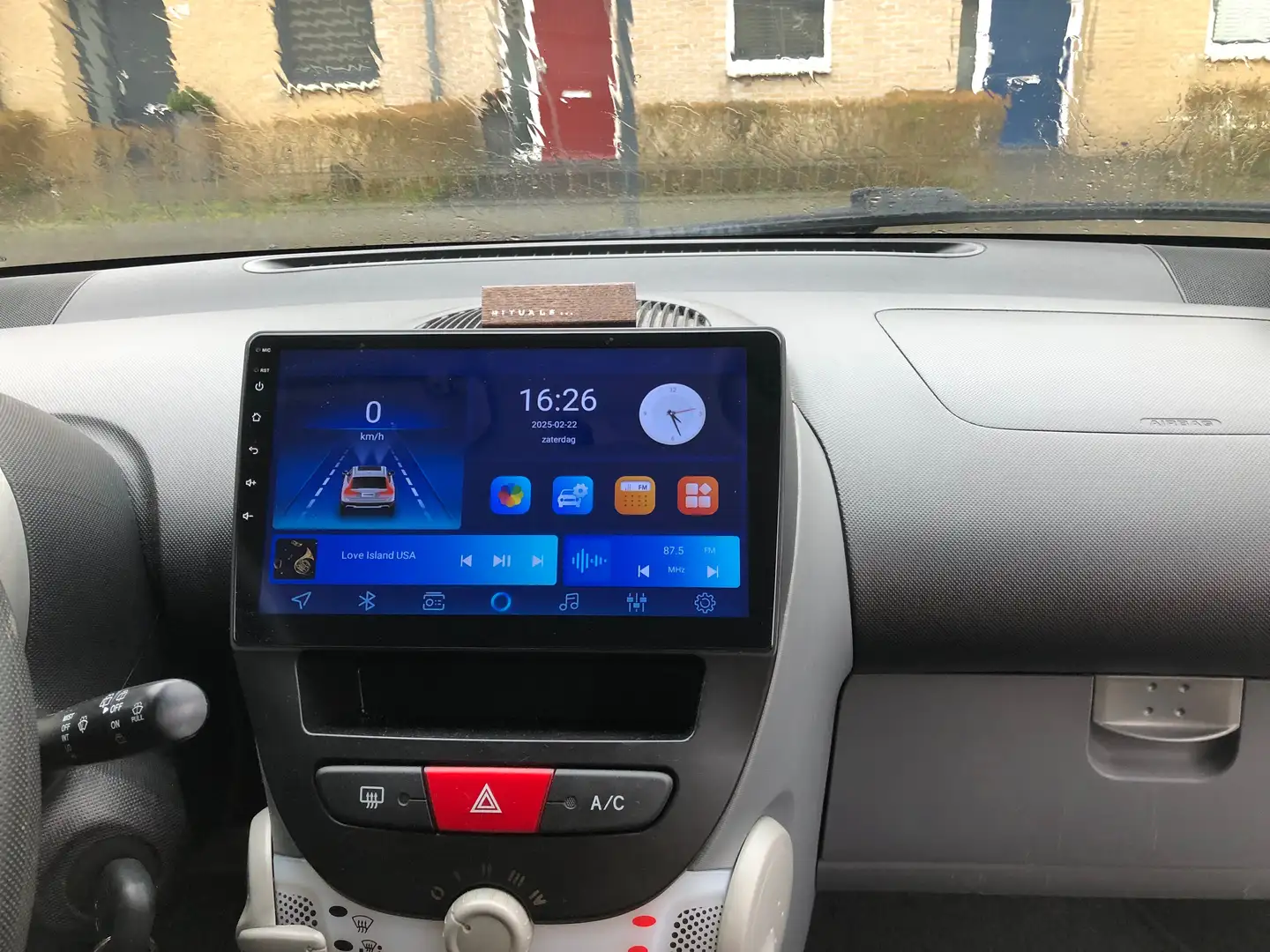 Toyota Aygo 1.0-12V Comfort Nav. Grijs - 2