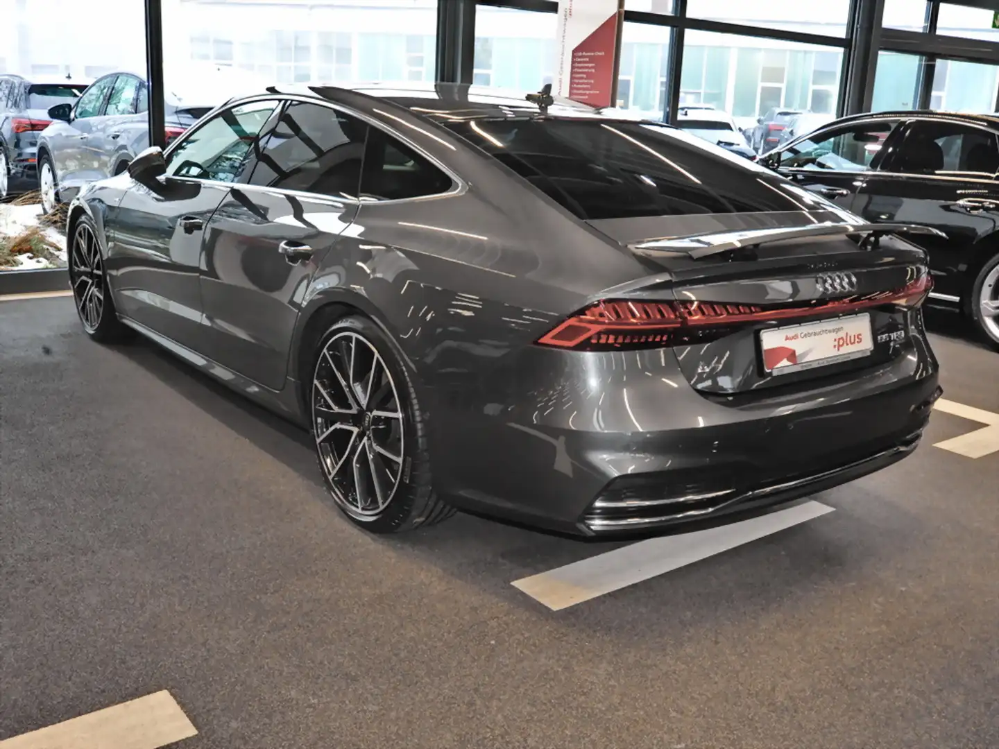 Audi A7 Sportback 55 TFSI quattro AHK AirSus Panorama Grau - 2