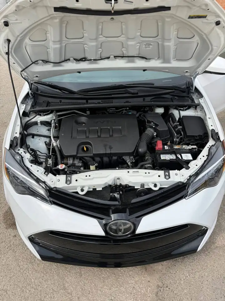 Toyota Corolla снимка Toyota Corolla