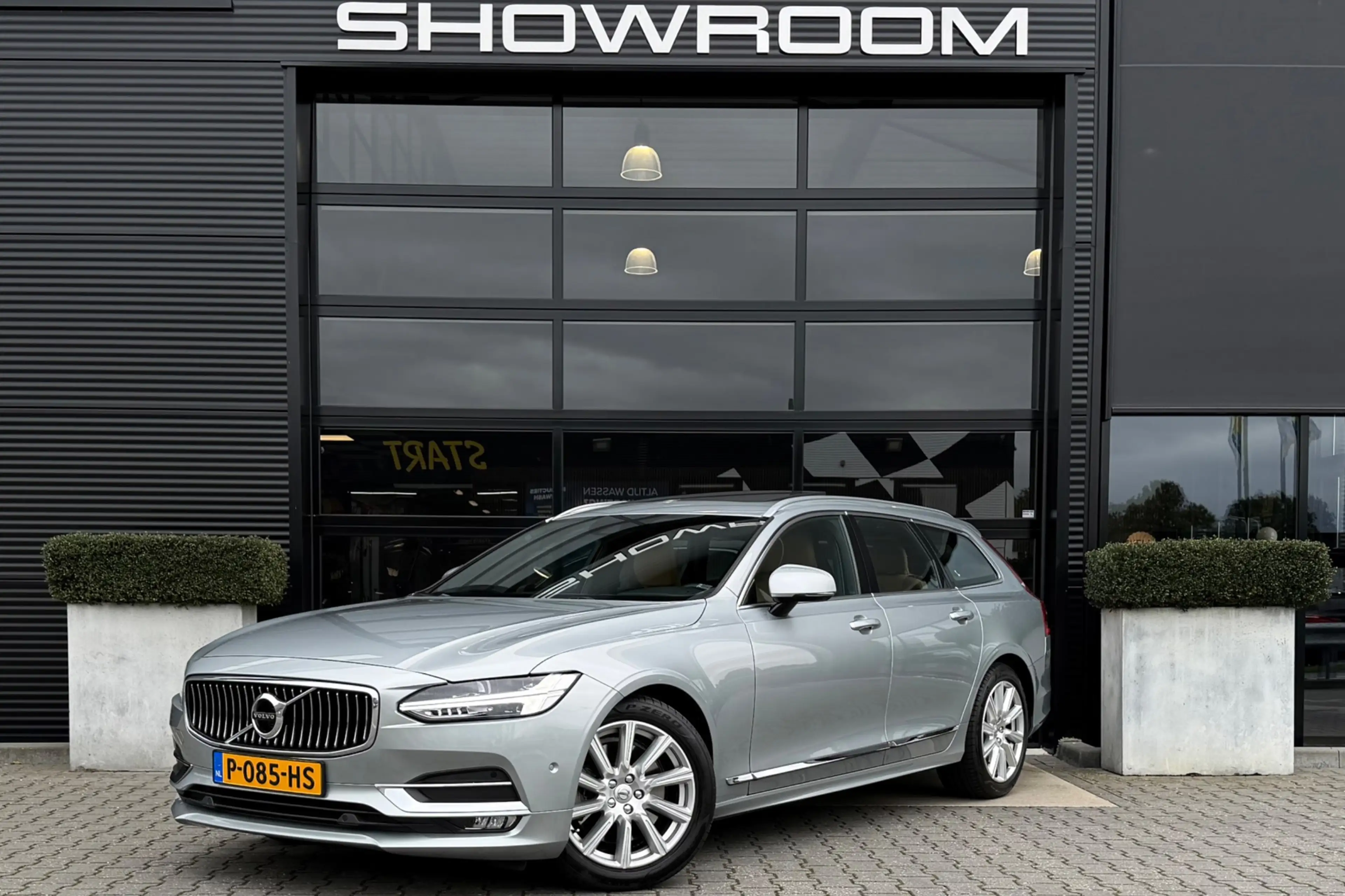 Volvo V90 2.0 T5 Inscription, Pano, Stoelverw, ACC, Wegklapb — photo 2