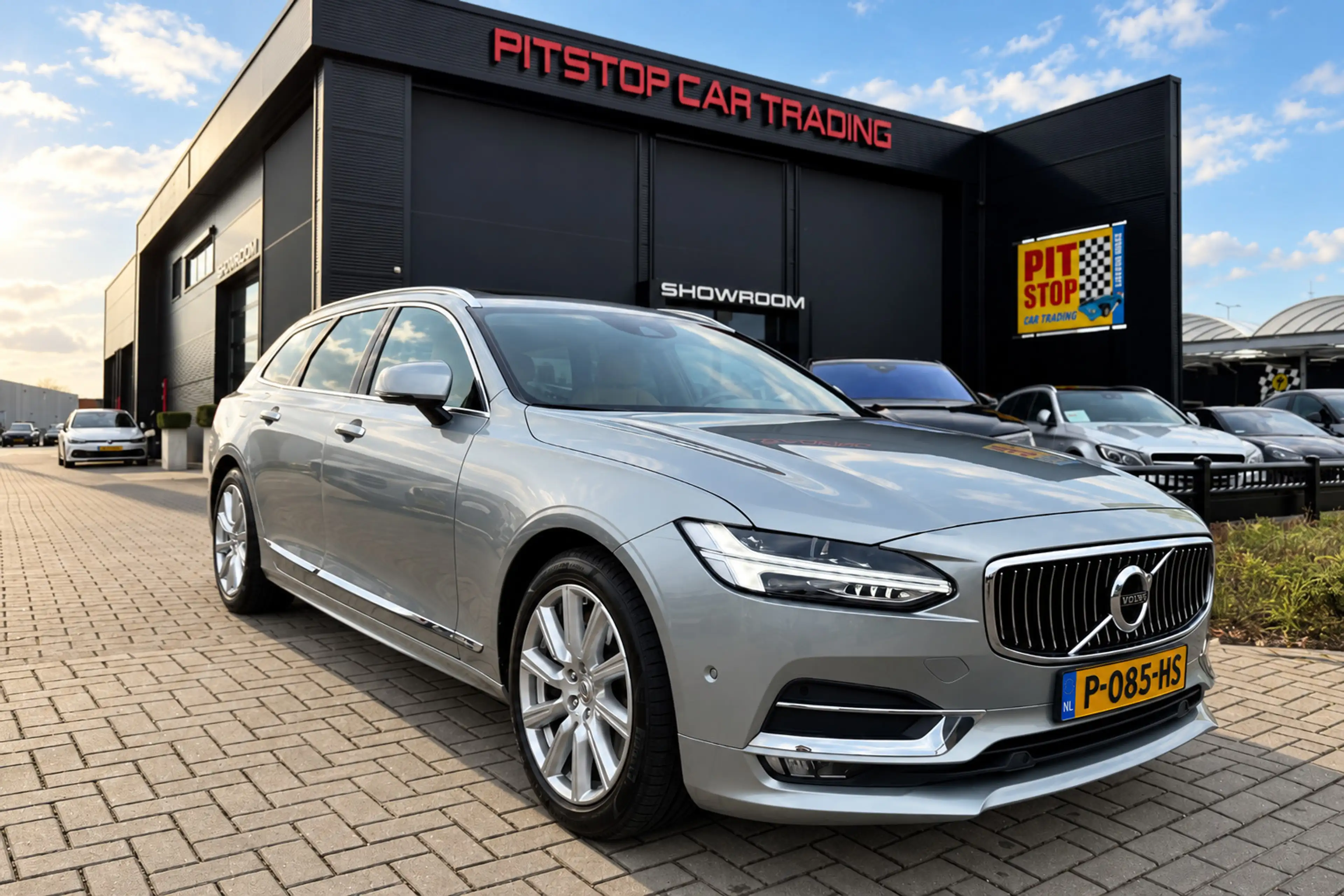 Volvo V90 2.0 T5 Inscription, Pano, Stoelverw, ACC, Wegklapb