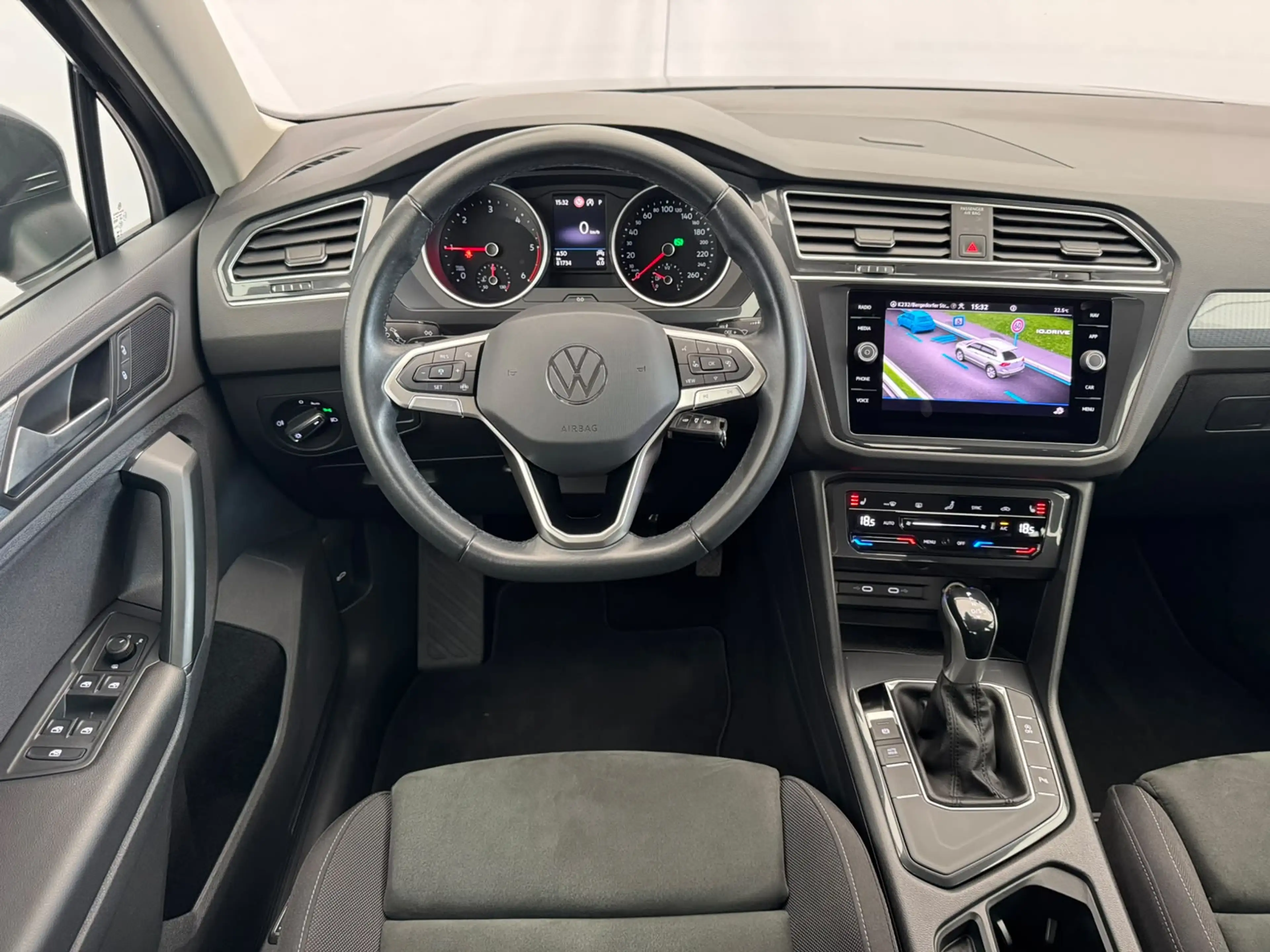 Volkswagen Tiguan Life 2.0 TDI DSG+ACC+LED+NAVI+MASSAGE+ — photo 11