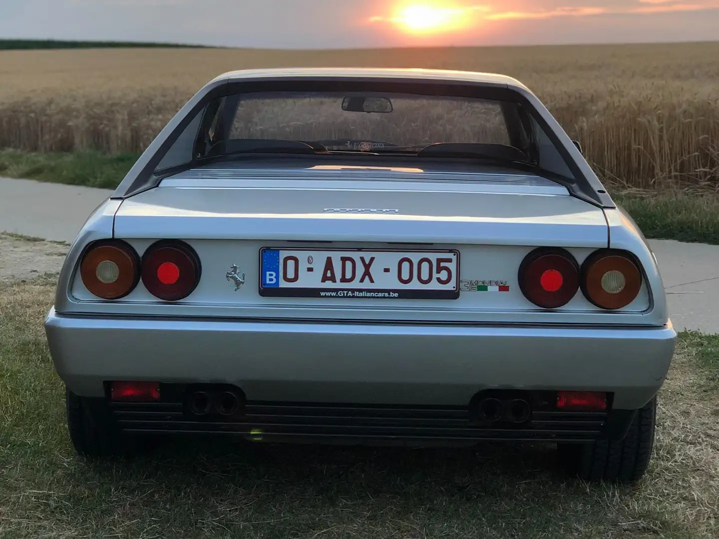 Ferrari Mondial 3.2 Quattrovalvole Срібний - 2