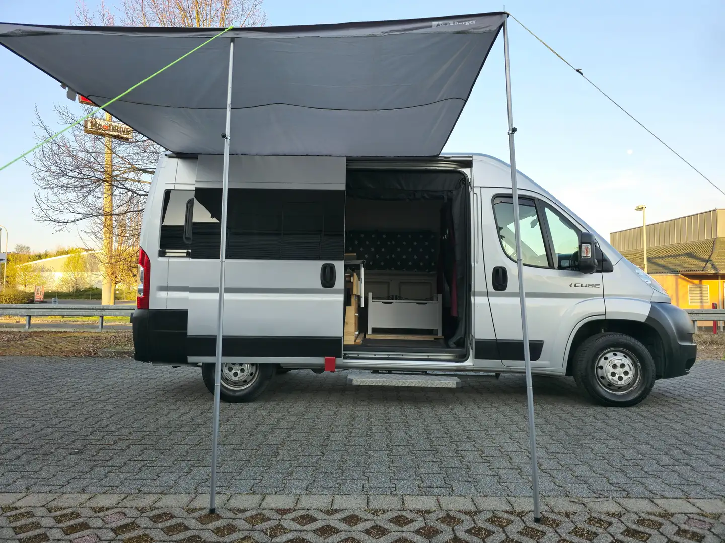 Peugeot Boxer 2.2 HDi H2L3 Camper Wohnmobile 12M. Garantie Gris - 2