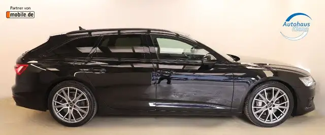 Audi A6 Avant view 5