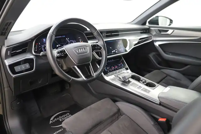 Audi A6 Avant view 13