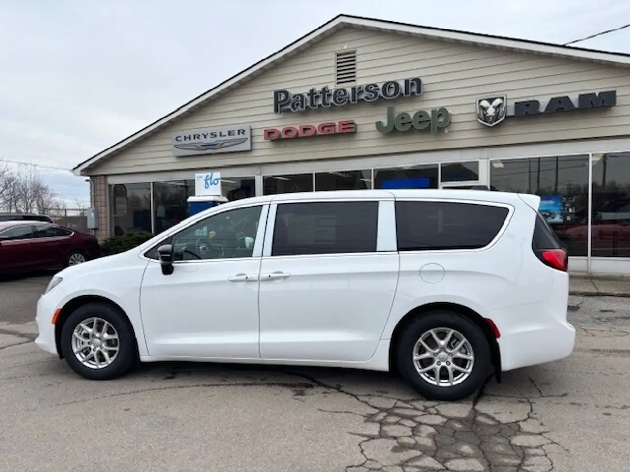 2026 Chrysler Grand Caravan