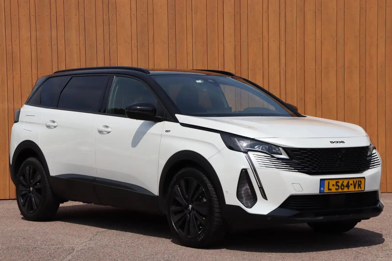 Peugeot 5008 1.2 GT 7-persoons org.NL leer+mem+massage+verw. ca Wit - 2
