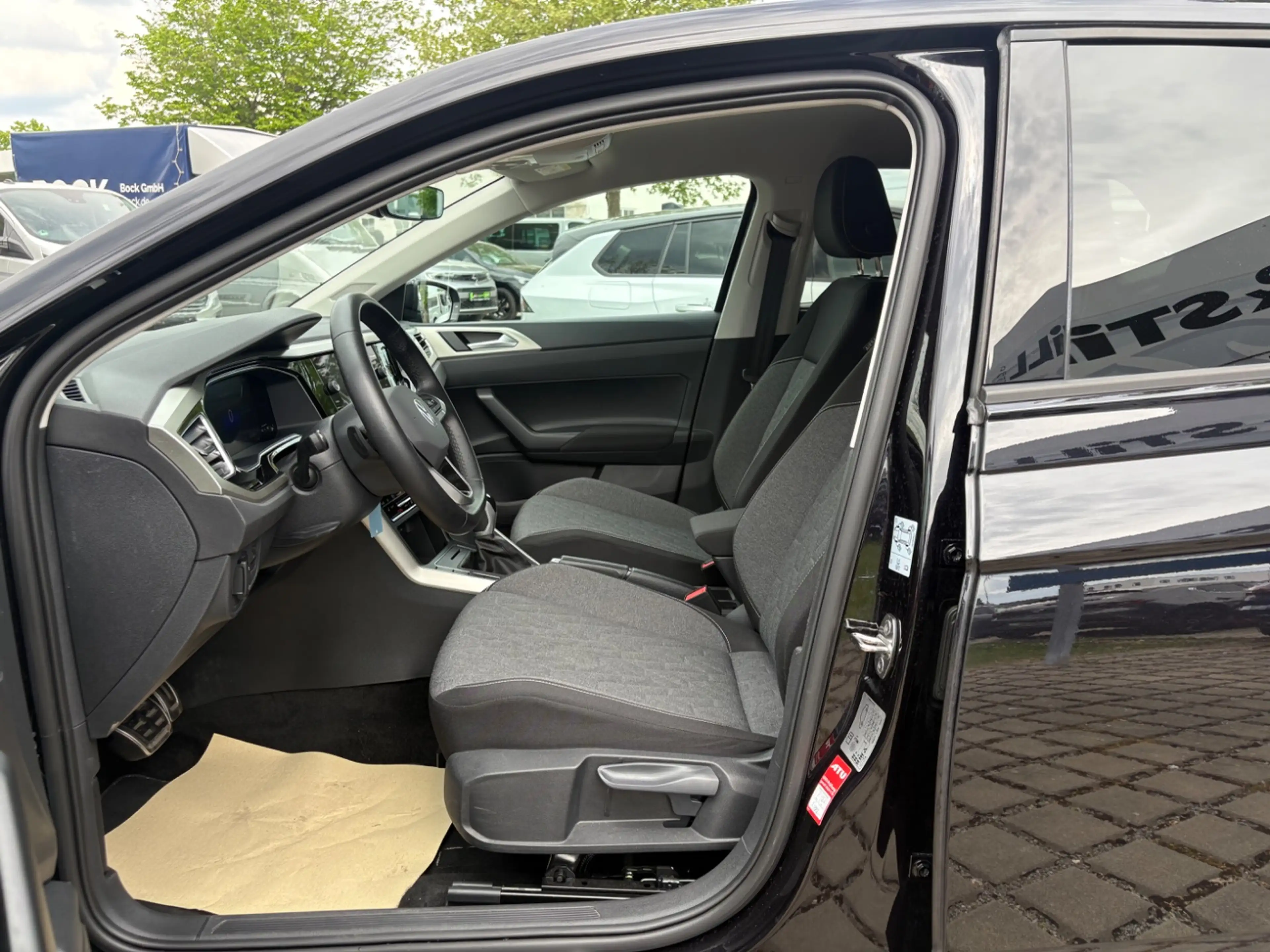 Volkswagen Polo VI 1.0 TSI Move DSG LED*NAVI*KLIMAAUT*SHZ*PDC — photo 23