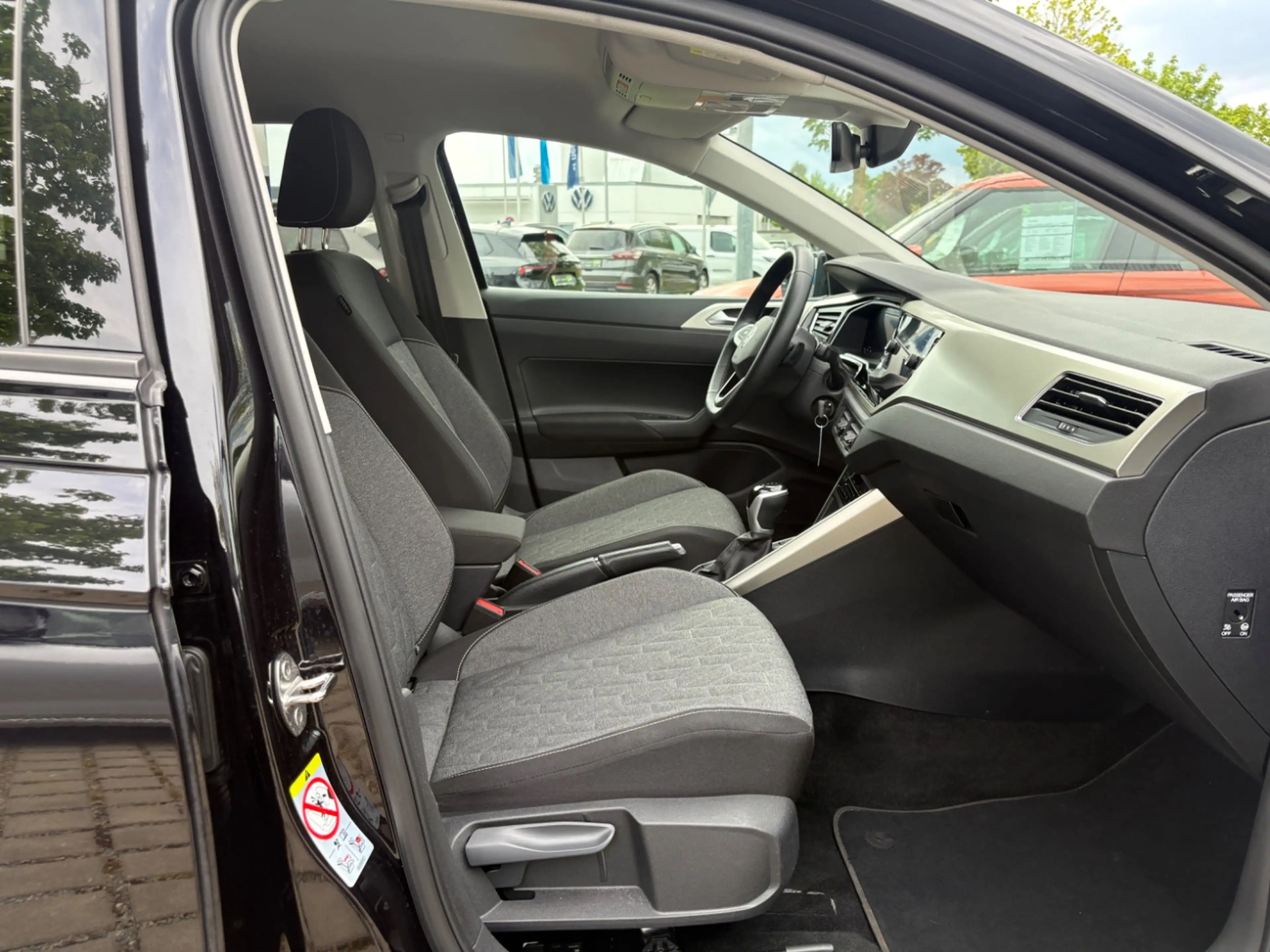 Volkswagen Polo VI 1.0 TSI Move DSG LED*NAVI*KLIMAAUT*SHZ*PDC — photo 24